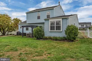 33 Berwick Ln, Sicklerville, NJ 08081 - Photo 22