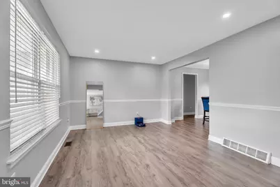33 Berwick Lane, Sicklerville, NJ 08081 - Photo 4