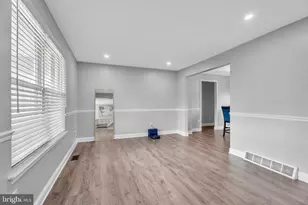 33 Berwick Ln, Sicklerville, NJ 08081 - Photo 4