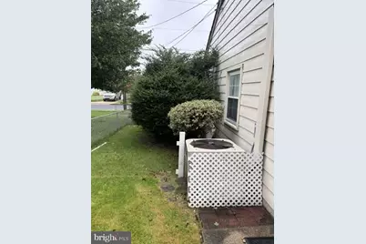 420 Windsor Drive, Bellmawr, NJ 08031 - Photo 6