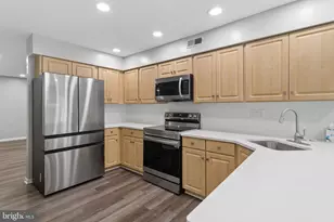932 Chanticleer Dr, Cherry Hill, NJ 08003 - Photo 8