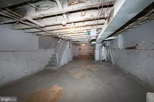 1034 S 4th St, Camden, NJ 08103 - Photo 30