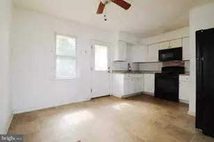 310 E Church St, Gloucester Township, NJ 08012 - Photo 8