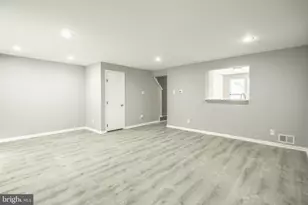 129 Villa Knoll Ct, Sicklerville, NJ 08081 - Photo 4