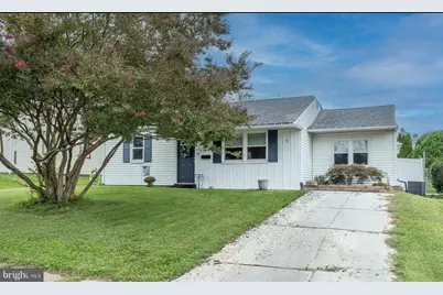 110 Oak Avenue, Bellmawr, NJ 08031 - Photo 2