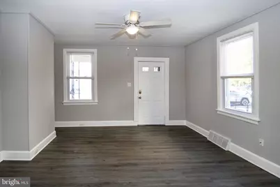 207 Somerset Street, Gloucester City, NJ 08030 - Photo 12
