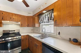 354 Greenwood Ave, Gloucester City, NJ 08030 - Photo 12