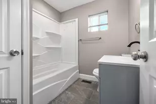908 Cherry St, Gloucester City, NJ 08030 - Photo 10
