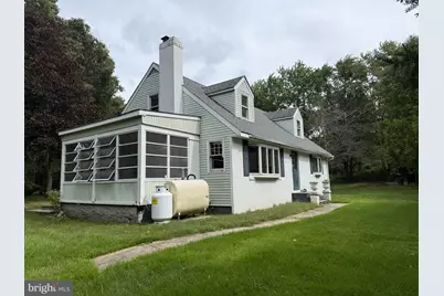 103 Watsontown New Freedom Road, Berlin, NJ 08009 - Photo 2