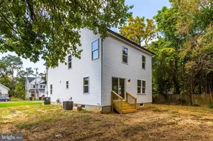 325 Larch Ave, Berlin, NJ 08091 - Photo 30