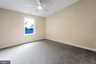 325 Larch Ave, Berlin, NJ 08091 - Photo 20