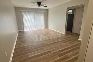 12 Chelsea Cir, Clementon, NJ 08021 - Photo 2