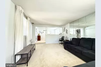 237 5th Avenue W, Cherry Hill, NJ 08002 - Photo 12
