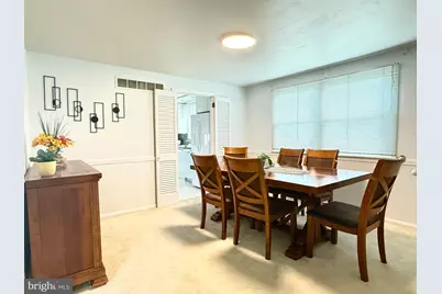 237 5th Avenue W, Cherry Hill, NJ 08002 - Photo 6