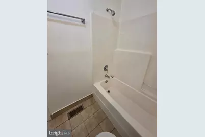 102 Royal Court Lane N #102, Camden, NJ 08103 - Photo 32