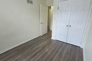 102 Royal Ct Ln N, Camden, NJ 08103 - Photo 26