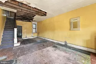 687 Fairview St, Camden, NJ 08104 - Photo 4