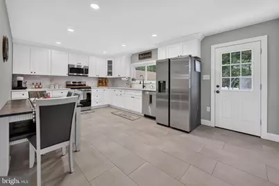 212 Summit Avenue, Gloucester Township, NJ 08012 - Photo 8