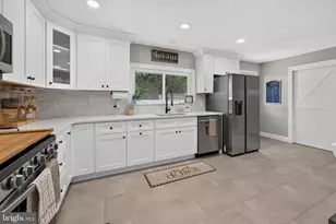 212 Summit Ave, Gloucester Township, NJ 08012 - Photo 10