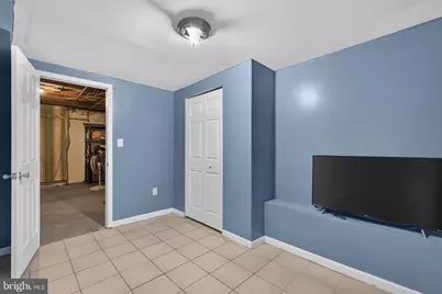 210 S 36th Street, Camden, NJ 08105 - Photo 16