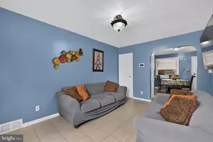 210 S 36th St, Camden, NJ 08105 - Photo 6