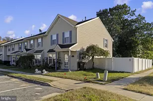 46 Grant Ln, Berlin, NJ 08009 - Photo 2