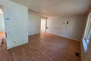 450 S Hawthorne Ave, Lindenwold, NJ 08021 - Photo 2