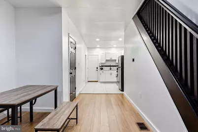 977 Florence Street S, Camden, NJ 08104 - Photo 6