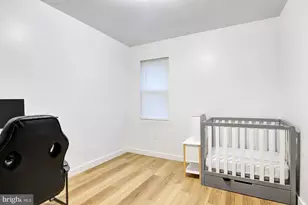 977 Florence Street S, Camden, NJ 08104 - Photo 12
