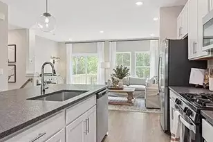 43 Silverbell Ave, Berlin, NJ 08009 - Photo 4