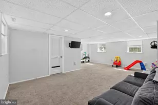 217 Summit Ave, Gloucester Township, NJ 08012 - Photo 18