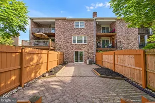 118 W Collins Ct, Gloucester Township, NJ 08012 - Photo 32