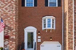 118 W Collins Ct, Gloucester Township, NJ 08012 - Photo 2