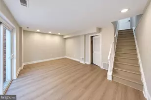118 W Collins Ct, Gloucester Township, NJ 08012 - Photo 28
