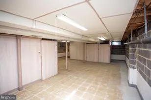 9 N Green Acre Dr, Cherry Hill, NJ 08003 - Photo 40