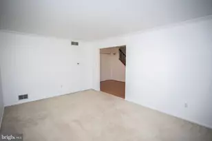 9 N Green Acre Dr, Cherry Hill, NJ 08003 - Photo 10