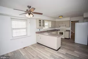 9 N Green Acre Dr, Cherry Hill, NJ 08003 - Photo 14