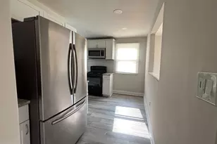 147 Russell Ave, Barrington, NJ 08007 - Photo 6