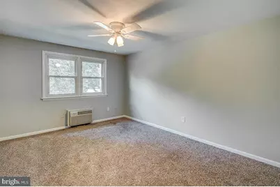 204 Warwick Road #C, Stratford, NJ 08084 - Photo 12
