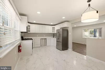 208 Cedar Avenue W, Oaklyn, NJ 08107 - Photo 6