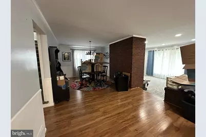 211 S Woodstock Drive Drive, Cherry Hill, NJ 08034 - Photo 4