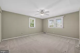 415 Downs Dr, Cherry Hill, NJ 08003 - Photo 10
