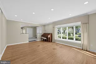 415 Downs Dr, Cherry Hill, NJ 08003 - Photo 8