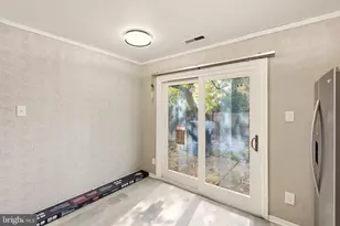 8 Heywood Ln, Sicklerville, NJ 08081 - Photo 12