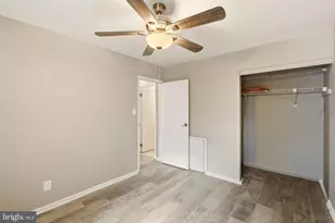 8 Heywood Ln, Sicklerville, NJ 08081 - Photo 16