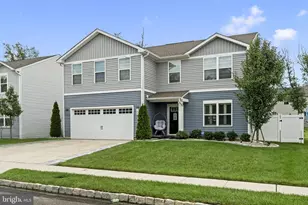 140 Ciseley Dr, Sicklerville, NJ 08081 - Photo 2