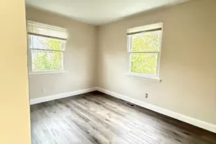 3 Franklin Dr, Voorhees, NJ 08043 - Photo 8