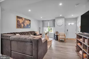 131 Rowand Way E, Clementon, NJ 08021 - Photo 8