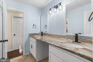 833 E Elm Ave, Lindenwold, NJ 08021 - Photo 18