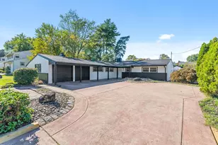 415 Garden State Dr, Cherry Hill, NJ 08002 - Photo 46